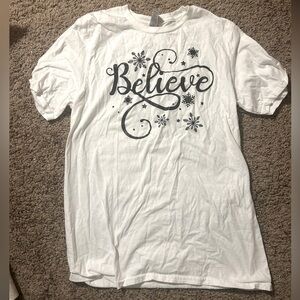 White “believe” winter tshirt